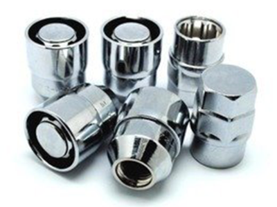 輪胎防盜螺母應(yīng)該怎么用呢？